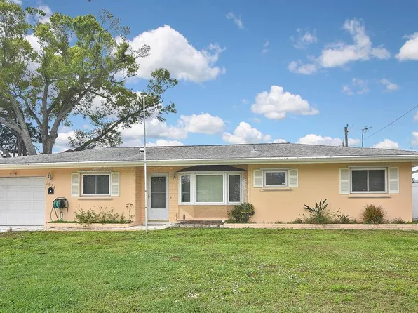 3934 Prudence Dr, Sarasota, FL 34235