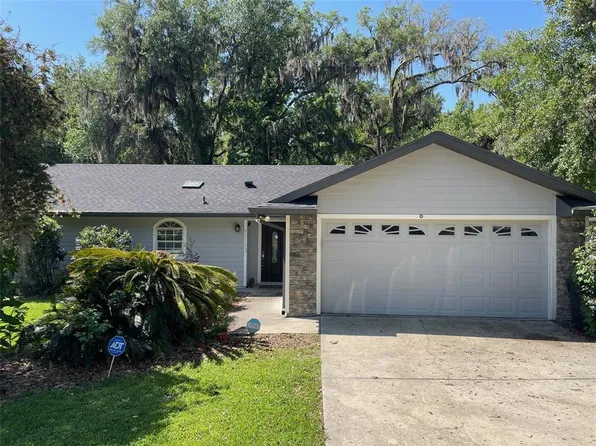 9515 NW 4th Pl, Gainesville, FL 32607