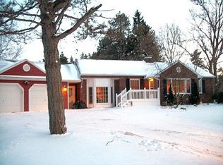 7025 Bear Ridge Rd, North Tonawanda, NY 14120