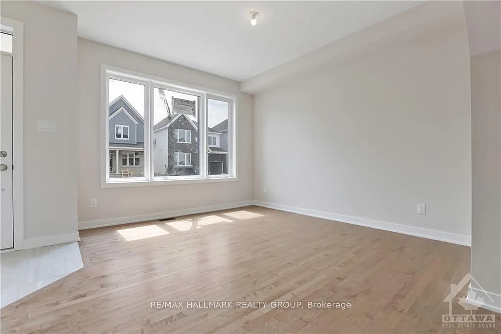 4 bed, $3,200 — Photo 4
