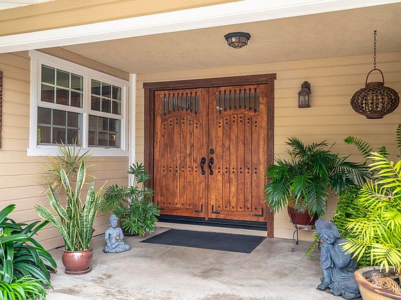 5th image of 718 Camino Manzanas