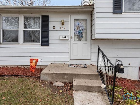 3rd image of 304 Ember Dr