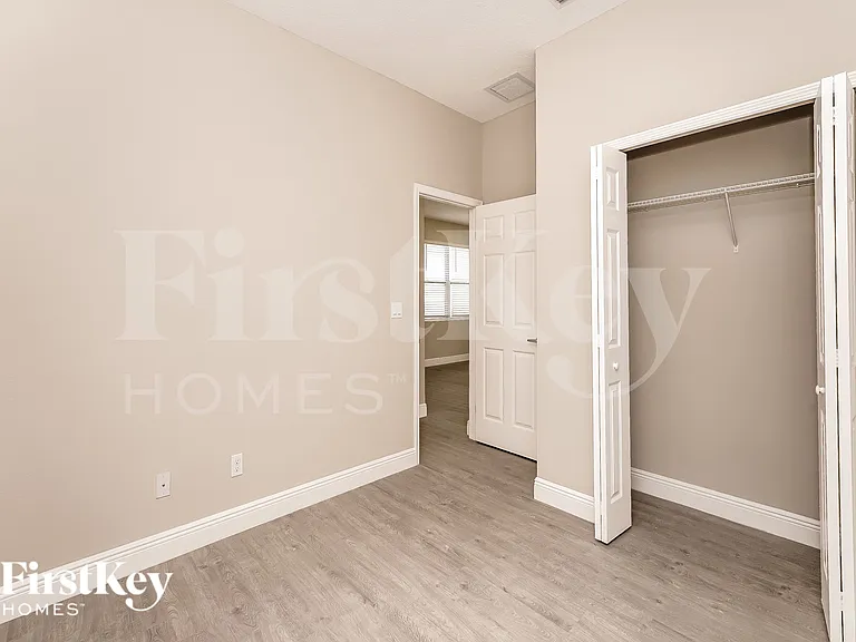 674 Tobias St SE — Photo 13
