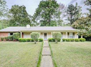 314 Royal Oak Dr, Clinton, MS 39056