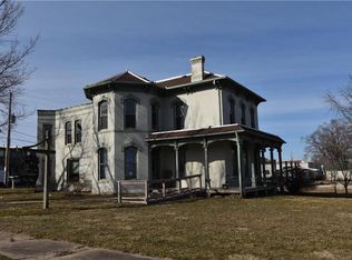 2010 Shelby St, Higginsville, MO 64037