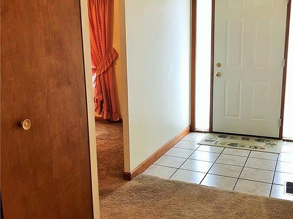 3rd image of 131 Vincent Ave