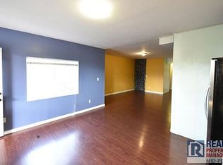 1423 Thomas Ave, San Francisco, CA 94124