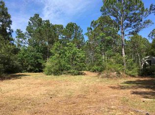 926 Clearview St, Milton, FL 32583