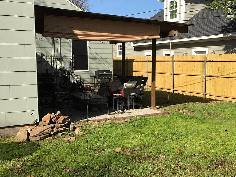 3937 Locke Ave — Photo 6