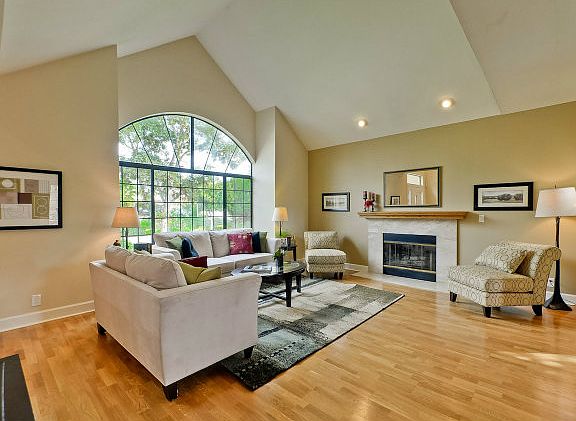 4th image of 17485 Serene Dr