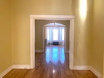 Rented by Lucrum Group