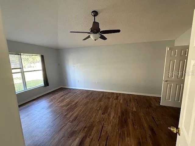 131 Rae Dr — Photo 19
