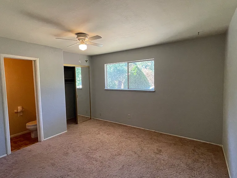 3407 Holsclaw Rd — Photo 9