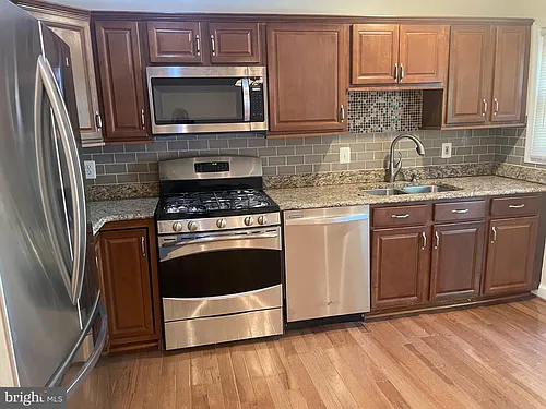5102 Glassmanor Dr Photo 1