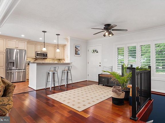 4th image of 508 Walnut Dr