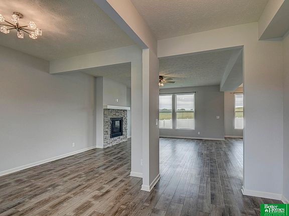 4th image of 12205 Quail Dr