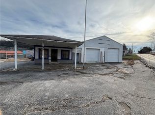 308 S Main St, Marengo, IN 47140
