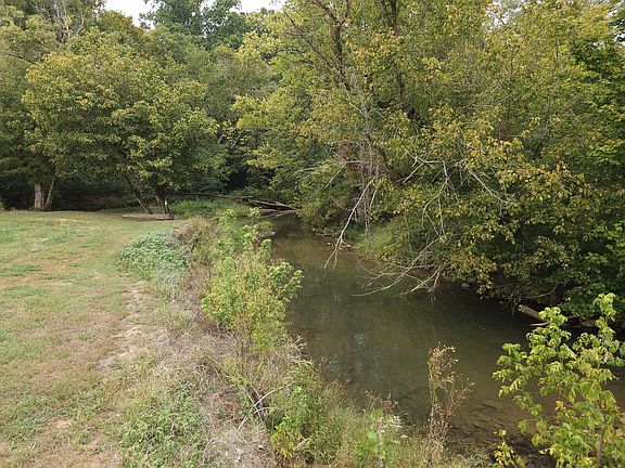 5th image of 5570 Jr Jones Rd