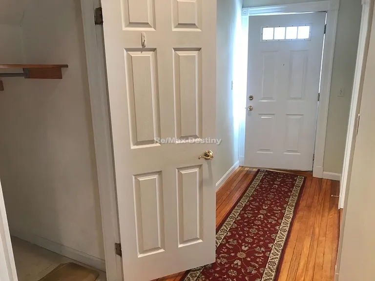 62 Grant St #1 — Photo 11