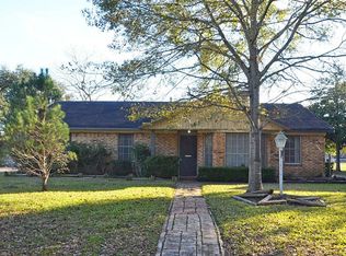 1202 Easy St, Rosenberg, TX 77471