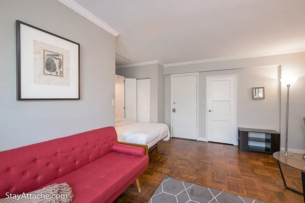 2130 N Street NW Unit 304, Washington, DC 20037 in Dupont /WestEnd — Photo 3
