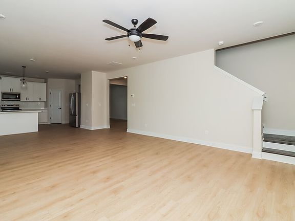 4th image of 119 Cantrell Way