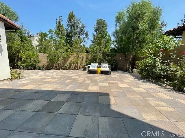 61 Harrison — Photo 25