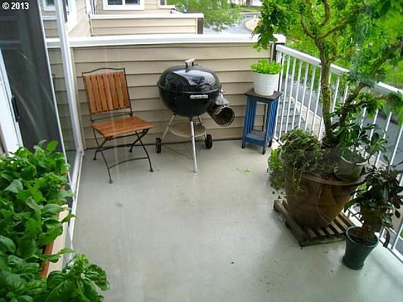 4th image of 15110 SW Mallard Dr Unit 201