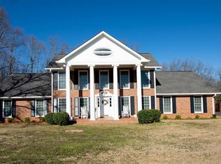 123 Dillard Rd, Hull, GA 30646