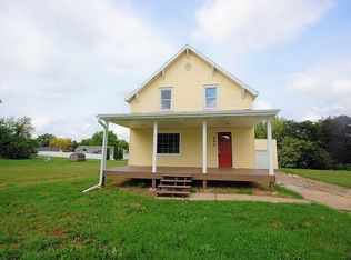 502 S 1st St, Ogden, IA 50212