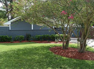 8814 Kennard Dr, Houston, TX 77074