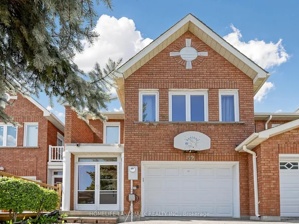 52 Queensmill Ct, Richmond Hill, ON L4B 1N3