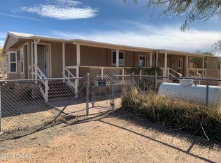 10650 W Anthony Dr, Tucson, AZ 85743