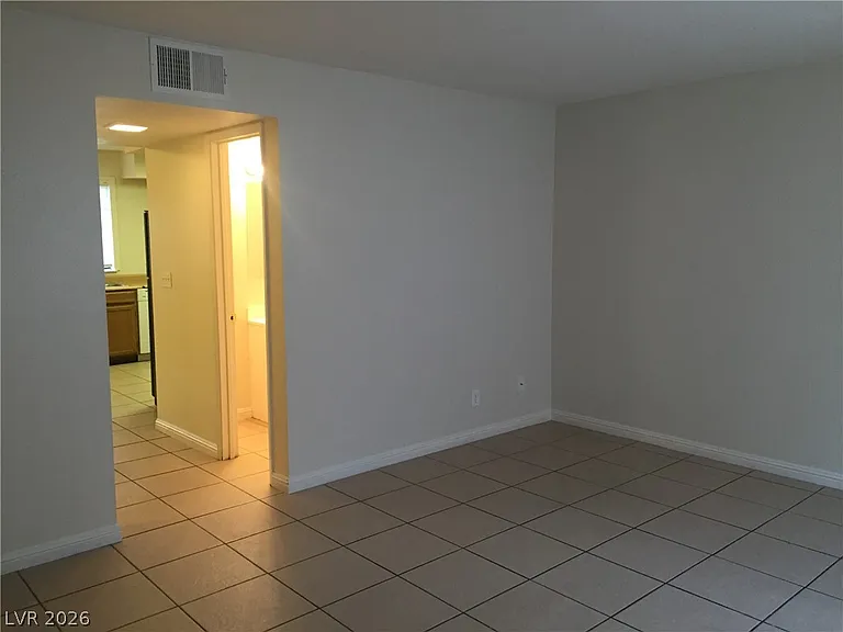 7030 Burcot Ave #C105 — Photo 41