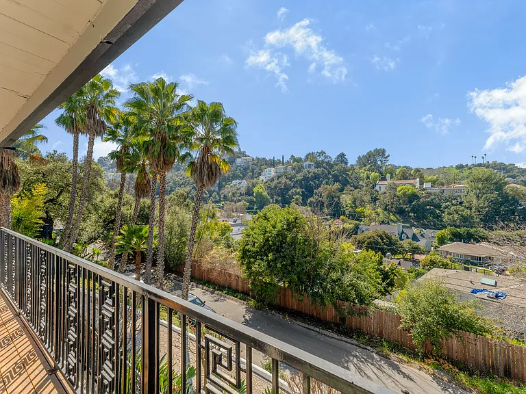 3928 Fairway Ave — Photo 21