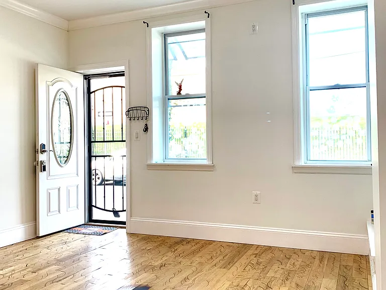174 E Huntingdon St — Photo 47
