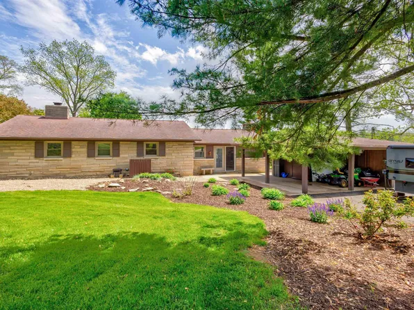 1120 Crawford Dr, Bedford, IN 47421