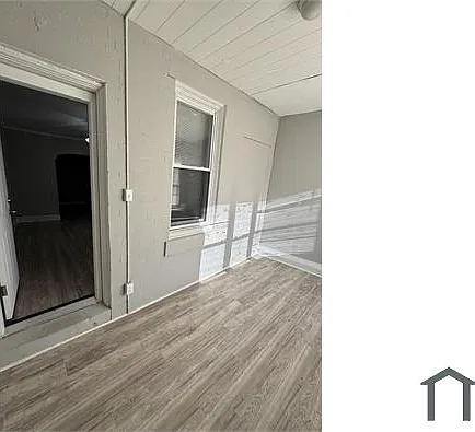 4044 N Franklin St — Photo 11