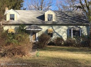 16 Jumping Brook Rd, Neptune, NJ 07753