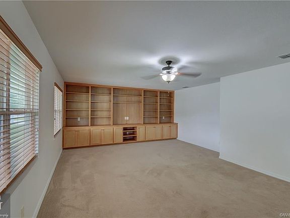 5th image of 3013 Oliver St