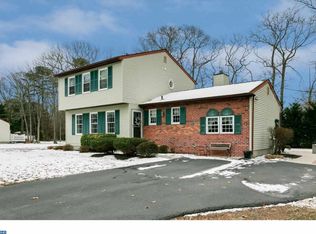 2 Island View Ter, Ocean View, NJ 08230