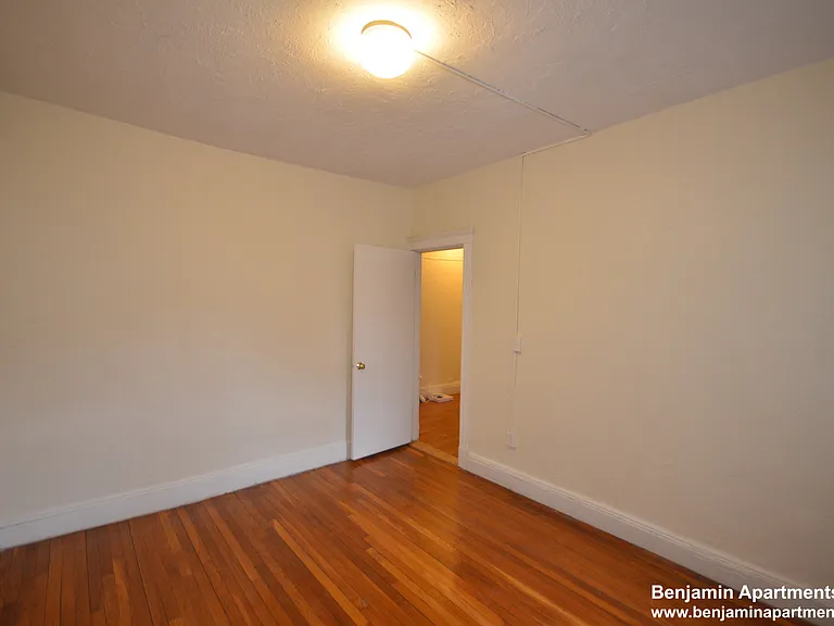 1810 Commonwealth Ave #17 — Photo 6