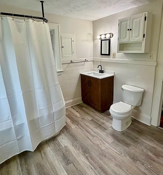 237 W Friendship St — Photo 15