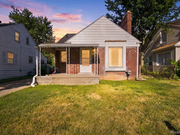 22845 Melrose Ave, Eastpointe, MI 48021