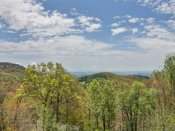 66 Summit Trail, Highlands, NC 28741