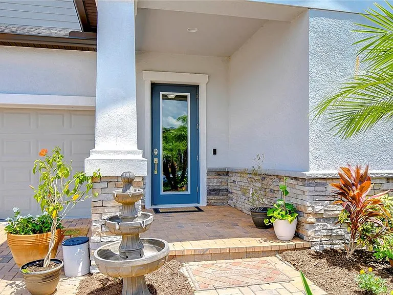 31470 Fairhill Dr — Photo 4