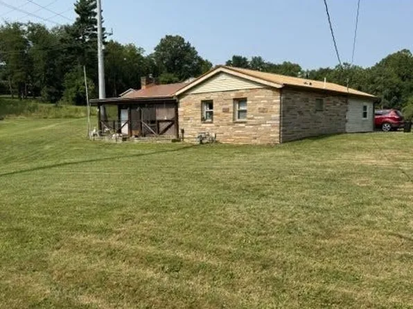 405 N State St, New Lexington, OH 43764
