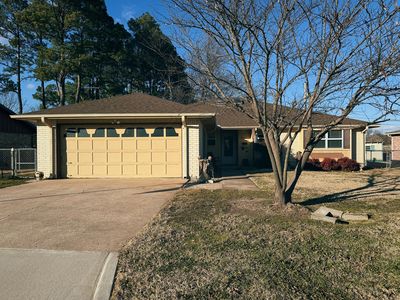 301 11th Pl NE, Miami, OK, 74354