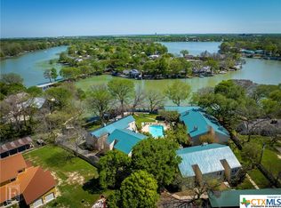 551 Terminal Loop Rd UNIT D5, Mc Queeney, TX 78123