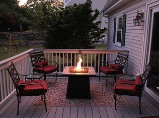 128 Sycamore St, Swansea, MA 02777